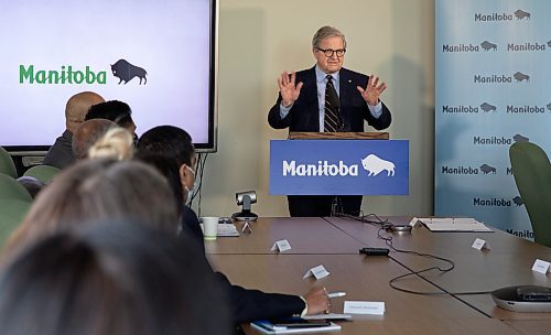 JESSICA LEE / WINNIPEG FREE PRESS

Immigration Advisory Council co-chair Lloyd Axworthy speaks at the announcement of twenty Manitobans to the advisory committee on March 29, 2022 at Manitoba Immigration headquarters.

