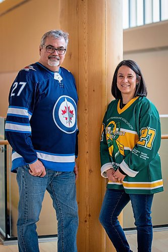 JAMIN HELLER / WINNIPEG FREE PRESS



Toby and Bernadine Boulet, parents of Logan, one of 16 members of the Humboldt Broncos junior hockey team that died following the April 8, 2018 collision between their team bus and a semi-trailer near Armley, Sask., pose near their home in Lethbridge, Alberta.

The family donated six of Logan's organs and sparked a surge of donations across the country now known as the Logan Boulet Effect.