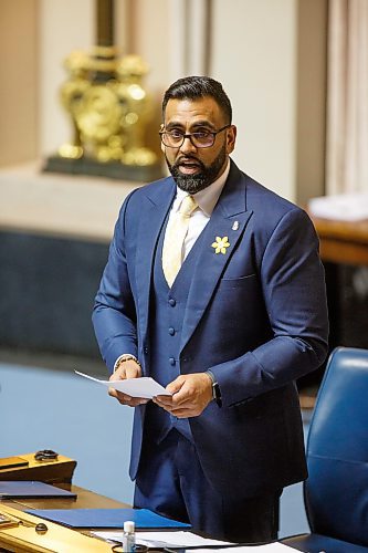 MIKE DEAL / WINNIPEG FREE PRESS
Obby Khan, MLA Fort Whyte, speaks in the assembly chamber during his first Question Period, Monday afternoon.
220404 - Monday, April 04, 2022.