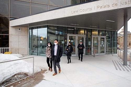 MIKE DEAL / WINNIPEG FREE PRESS
Members of the Eduardo Balaquit family leave the Law Courts building during a lunch break, Tuesday, during the trial of a man accused of killing Balaquit.
See Dean Pritchard story.
220405 - Tuesday, April 05, 2022.