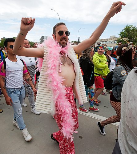 JOHN WOODS / WINNIPEG FREE PRESS
People take part in the Pride Parade in downtown Winnipeg Sunday, June 5, 2022. 

Re: gabby