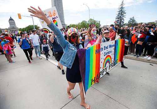 JOHN WOODS / WINNIPEG FREE PRESS
People take part in the Pride Parade in downtown Winnipeg Sunday, June 5, 2022. 

Re: gabby