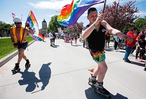 JOHN WOODS / WINNIPEG FREE PRESS
People take part in the Pride Parade in downtown Winnipeg Sunday, June 5, 2022. 

Re: gabby