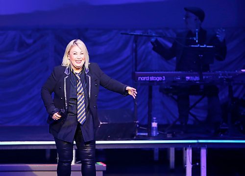 JOHN WOODS / WINNIPEG FREE PRESS
Jann Arden reacts as she realizes that her mike isn&#x574; working during a performance at Club Regent in Winnipeg Monday, June 6, 2022. 

Re: ? 