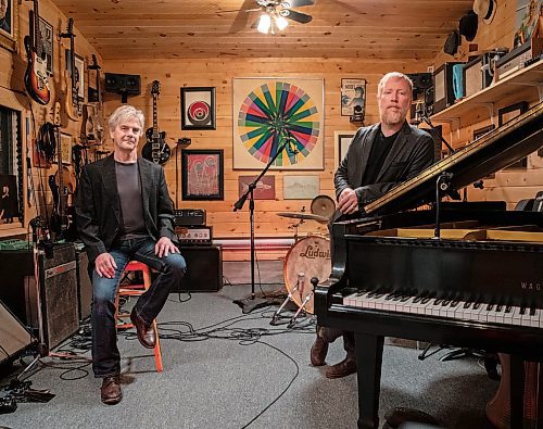 JESSICA LEE / WINNIPEG FREE PRESS

Musician Scott Nolan (right) and Glenn Buhr, composer, pose in Nolan&#x2019;s studio on June 7, 2022. Nolan is releasing a new record June 12 which he worked on with Buhr.

Reporter: Alan Small





