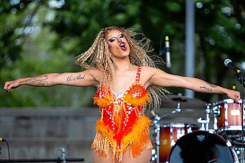 Daniel Crump / Winnipeg Free Press. Drag queen Kendall Gender performs during Recovery Day at the Forks. September 10, 2022.