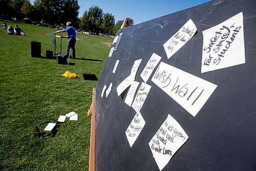 JOHN WOODS / WINNIPEG FREE PRESS
Notes placed on a &#x201c;Wishing Wall&#x201d; as Dr Jon Young speaks at a People For Public Education picnic at the Forks Sunday, September 11, 2022. 

Re: