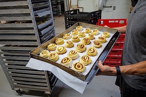 MIKE DEAL / WINNIPEG FREE PRESS
A tray of cinnamon buns come out of the refrigerator before being put into the proofing oven.
Russ Meier, owner of the Donut House, 500 Selkirk Avenue, which has been around in one form or another - OK, mostly round - for 75 years, this year.
220913 - Tuesday, September 13, 2022.