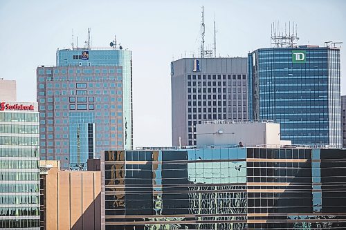 MIKAELA MACKENZIE / WINNIPEG FREE PRESS

Downtown as seen from the roof of the Great West Life building at 60 Osborne St. N in Winnipeg on Wednesday, July 31, 2019. For photo page.

Winnipeg Free Press 2019.