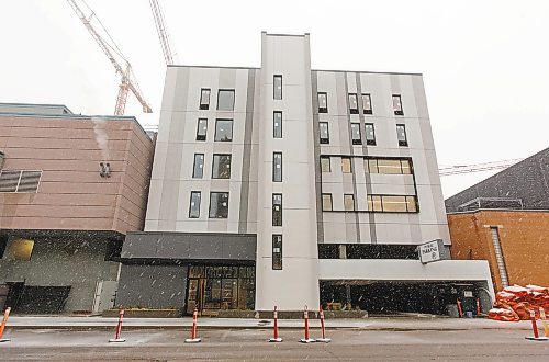 MIKE DEAL / WINNIPEG FREE PRESS

The RWB student boarding building at 225 Edmonton Street that is under construction replacing the accommodations that were torn down to make way for the completion of True North Square and the new Wawanesa head office. 

see Jen Zoratti story

211110 - Wednesday, November 10, 2021.