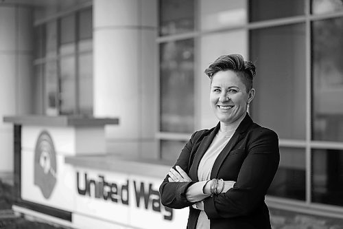 SHANNON VANRAES / WINNIPEG FREE PRESS

Amanda Leuschen, vice-president of strategic partnerships and philanthropy at United Way Winnipeg, on December 1, 2021.