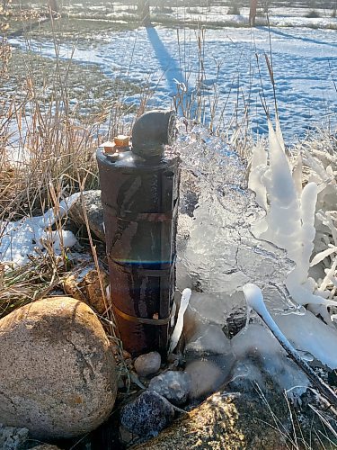 Marc LaBossiere / Winnipeg Free Press
With an artesian well at 10-gallons-per-minute of pressure, it cannot be turned off for parts replacements.