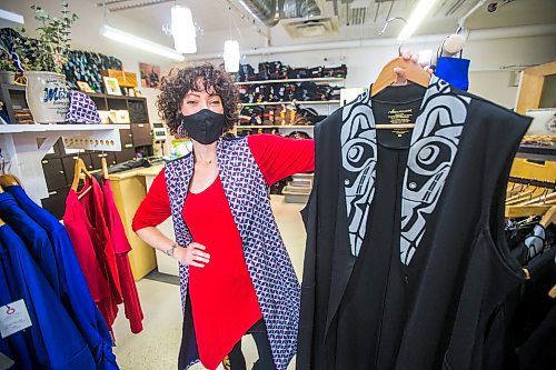 MIKAELA MACKENZIE / WINNIPEG FREE PRESS





Andréanne Dandeneau, owner of Anne Mulaire fashion, poses for a portrait in her shop in Winnipeg on Thursday, April 15, 2021. Dandeneau is expanding all existing clothing lines to include “inclusive sizing.” For Cody Sellar story.

Winnipeg Free Press 2020.