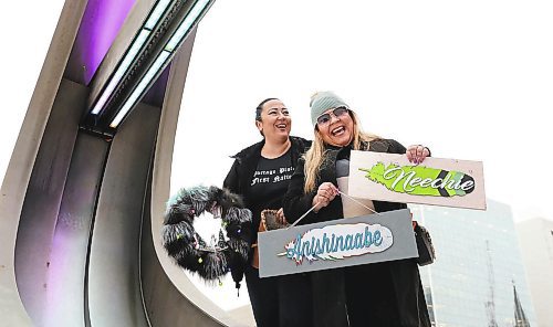 RUTH BONNEVILLE / WINNIPEG FREE PRESS

ENT -  Indigenous Artisan market

Shylo Swan (hat) and Renata Meconse are excited to promote the upcoming Indigenous Artisan Market happening this weekend at Canad Inns' Polo location.

See story.

Dec 15th,  2021