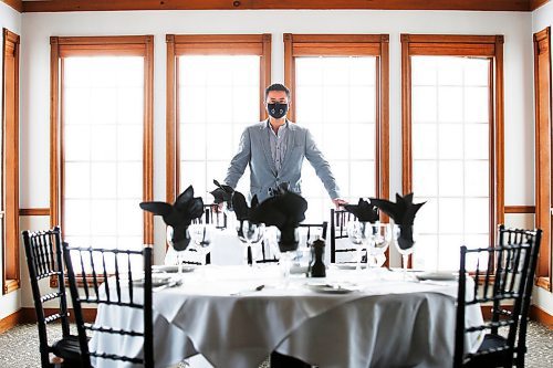 JOHN WOODS / WINNIPEG FREE PRESS

Ray Louie, manager and owner of The Gates on Roblin, is photographed at the restaurant in Winnipeg, Wednesday, February 24, 2021. People planning weddings say the uncertainty of 2021 has left them unsure of what to do next. Venues are helping to reschedule, but typically not refunding deposits.



Reporter: Abas