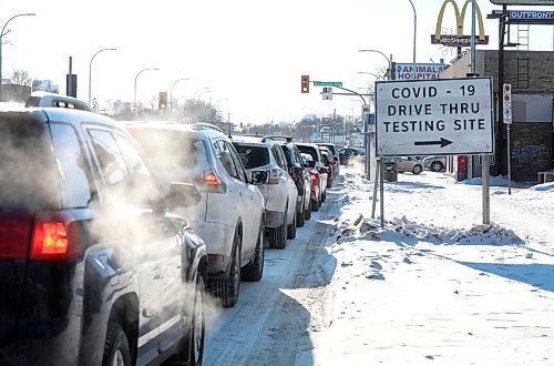 RUTH BONNEVILLE / WINNIPEG FREE PRESS

 

Local - COVID Testing site



Cars lineup along Main Street,  Charles St. and in the  drive-thru COVID Testing site on Main Street on Friday afternoon.  



Dec 21th,  2021