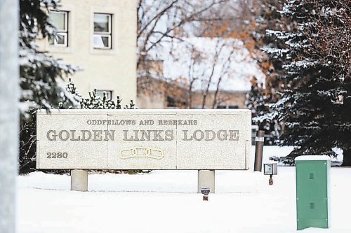 MIKE DEAL / WINNIPEG FREE PRESS

The Golden Links Lodge at 2280 St. Mary&#x2019;s Road Friday morning. 

201119 - Friday, November 19, 2020.