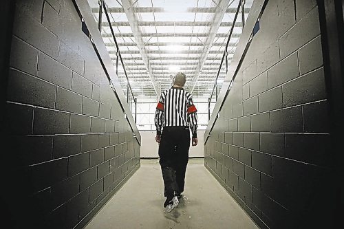 JOHN WOODS / WINNIPEG FREE PRESS

Luke Janus, 17, a referee for 5 years, works a game between the Predators and Titans at Seven Oaks Arena Monday, January 10, 2022. Reportedly it is becoming harder to book hockey referees because many of them are quitting the job due to unreasonable abuse and low wages.



Re: McIntyre