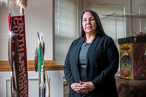 MIKAELA MACKENZIE / WINNIPEG FREE PRESS



Stephanie Scott, the first Indigenous woman to lead the National Centre for Truth and Reconciliation, poses for a portrait at the centre in Winnipeg on Wednesday, March 10, 2021. For Malak story.



Winnipeg Free Press 2021