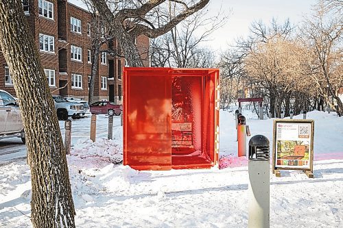 JESSICA LEE / WINNIPEG FREE PRESS



The Little Red Library is photographed at Hugo Park on February 2, 2022.



Reporter: Jen