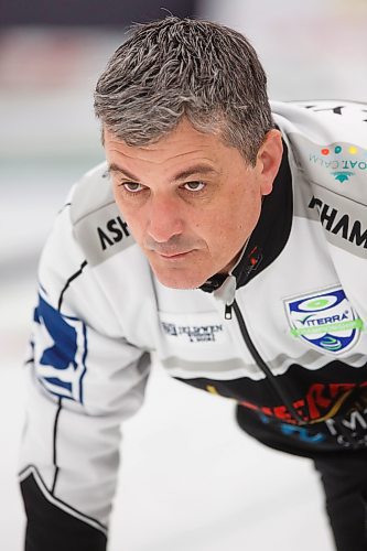 MIKE DEAL / WINNIPEG FREE PRESS

Skip William Lyburn during practice at Eric Coy Arena Tuesday afternoon prior to the start of the 2020 Viterra Curling Championship.

200204 - Tuesday, February 04, 2020.