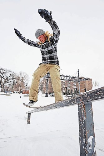 Brandon Sun 07022021

Tanner Kitson of Rapid City frontside board-slides a rail at the Kristopher Campbell Memorial Skatepark in Brandon while snow-skating with his brother Quintin on a mild Monday. (Tim Smith/The Brandon Sun)