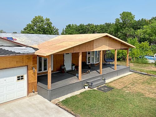 Marc LaBossiere / Winnipeg Free Press
An engineered porch and new roofline is built from architectural drawings based on the custom design.