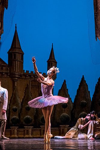 MIKAELA MACKENZIE / WINNIPEG FREE PRESS



The Royal Winnipeg Ballet does a filmed rehearsal of Sleeping Beauty, which will be released digitally, in Winnipeg on Tuesday, Feb. 8, 2022. For --- story.

Winnipeg Free Press 2022.