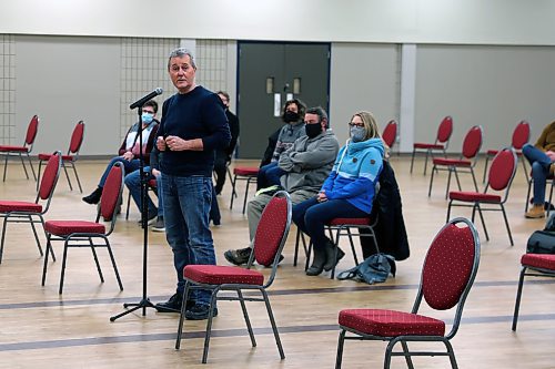 Former Brandon city councillor and NDP cabinet minister Scott Smith attended Thursday's public hearing to advocate in favour of making Aberdeen Avenue a one-way street to reduce the volume of traffic. Smith, who lives on nearby Durum Drive, said traffic has been steadily getting worse in the area over the past couple of decades. (Colin Slark/The Brandon Sun)