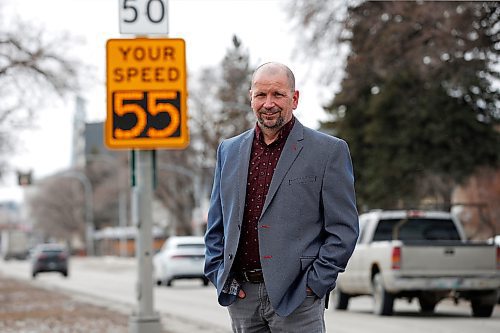 JOHN WOODS / WINNIPEG FREE PRESS

Winnipeg city councillor for Transcona, Shawn Nason, is photographed at a traffic speed reader board on Provencher in Winnipeg Tuesday, March 30, 2021. Nason is calling on the city to study the idea of adding speed reader boards on the top ten mobile photo radar routes.



Reporter: Pursaga