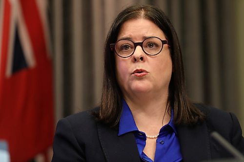 RUTH BONNEVILLE / WINNIPEG FREE PRESS



LOCAL - Stefanson





Premier Heather Stefanson answers questions from the media at presser at the Legislative Building Monday.





Feb 15th,  2022