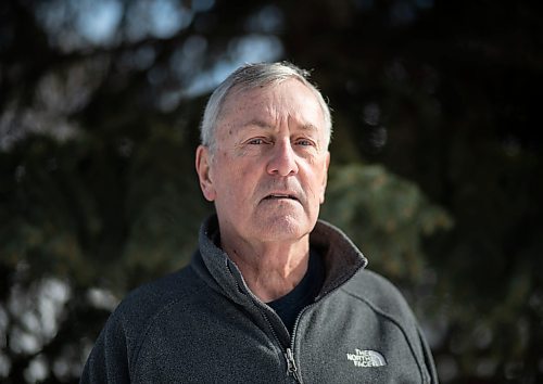 JESSICA LEE / WINNIPEG FREE PRESS



Former Gordon Bell basketball coach Rick Suffield poses for a photo outside his Winnipeg home on March 7, 2022.



Reporter: Mike S