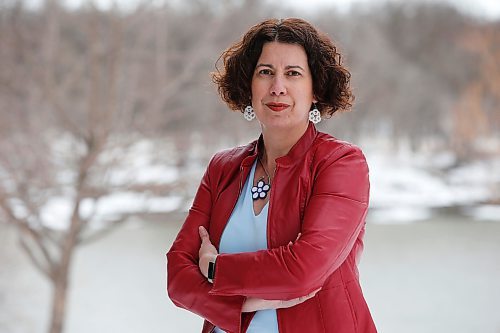 JOHN WOODS / WINNIPEG FREE PRESS

Michelle Driedger, a professor of community health sciences at the the University of Manitoba, and an expert in public health communications and risk communications, is photographed at her home in Winnipeg Wednesday, April 15, 2021. Driedger is studying how official COVID-19 messaging is resonating with different groups in real time.



Reporter: Robertson