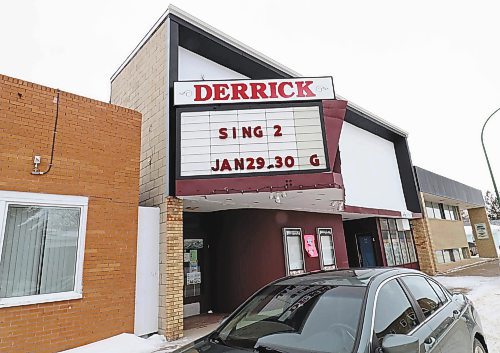 The old Derrick Theatre sign that once lit up now stays dim. Sing 2 was the last film to be shown at the Virden Theatre at the end of January. (Joseph Bernacki/The Brandon Sun)