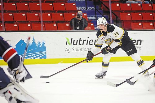 Brandon Sun 02032022

Nate Danielson #29 of the Brandon Wheat Kings readies a shot on goalie Drew Sim #33 of the Regina Pats during WHL action at Westoba Place on Wednesday evening. (Tim Smith/The Brandon Sun)