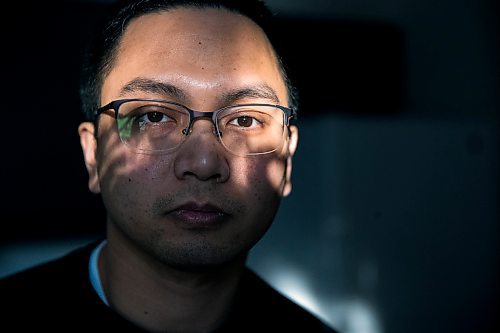 MIKAELA MACKENZIE / WINNIPEG FREE PRESS

Edward Balaquit poses for a portrait at his workplace on the six-month anniversary of his father's disappearance in Winnipeg on Friday, Nov. 30, 2018.

Winnipeg Free Press 2018.