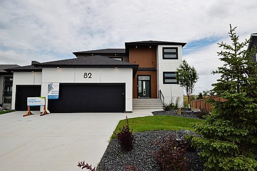 Photos by Todd Lewys / Winnipeg Free Press
The large and efficient Santa Cruz has terrific curb-appeal.