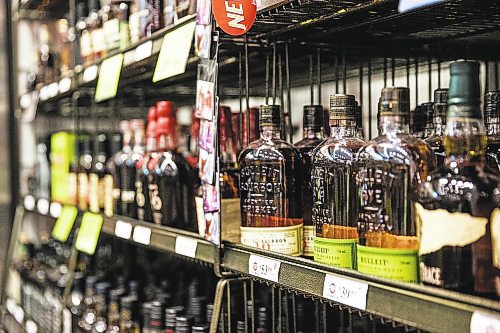 MIKAELA MACKENZIE / WINNIPEG FREE PRESS



American whiskeys at the Grant Park Liquor Mart in Winnipeg on Monday, March 2, 2020. For Ben Sigurdson story.

Winnipeg Free Press 2019.