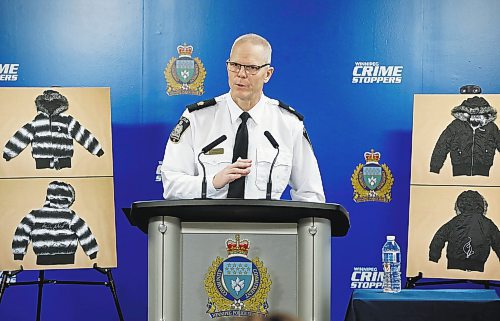 JOHN WOODS / WINNIPEG FREE PRESS
Inspector Cam MacKid speaks about the landfill searches in a serial killer case during a press conference at the Winnipeg Police headquarters Tuesday, December 6, 2022.