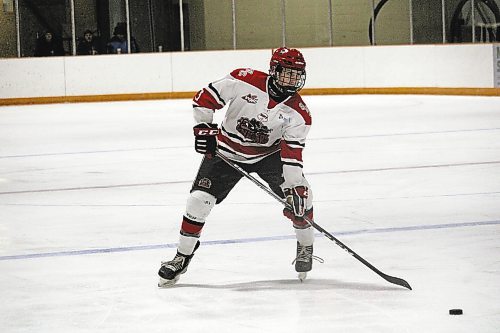 Southwest Cougars blue-liner Darren Hunt is fourth in defensive scoring in the Manitoba AAA Under-18 Hockey League this season. (Lucas Punkari/The Brandon Sun)
