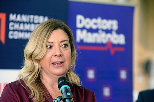 Dr. Candace Bradshaw, president of Doctors Manitoba, speaks to reporters about the release of a joint report with the Manitoba Chambers of Commerce aimed at recruiting and retaining doctors to work in rural and northern areas on Friday. ERIK PINDERA/WINNIPEG FREE PRESS