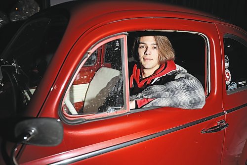 08122022
Nick Finley inside his 1963 Volkswagen Beetle.
(Tim Smith/The Brandon Sun)