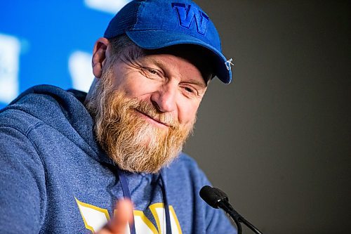 MIKAELA MACKENZIE / WINNIPEG FREE PRESS

Head coach Mike O&#x2019;Shea speaks to the media at an end-of-season wrap up at IG Field in Winnipeg on Thursday, Nov. 24, 2022. For Jeff Hamilton story.
Winnipeg Free Press 2022.