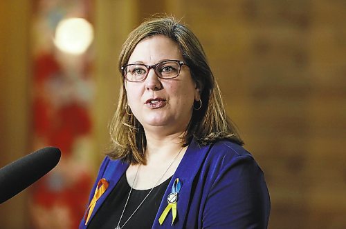 RUTH BONNEVILLE / WINNIPEG FREE PRESS

LOCAL - Residential school trauma initiative


Mental Health and Community Wellness Minister Sarah Guillemard announces for healing lodges at funding presser at Thunderbird House on Monday.  


Also in attendance was Indigenous Reconciliation and Northern Relations Minister Alan Lagimodiere.


April 4th,  2022
