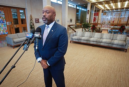 JOHN WOODS / WINNIPEG FREE PRESS
City councillor Markus Chambers, chair of the Winnipeg police board, speaks to media about searching landfills for missing people at a press conference at city hall Monday, December 12, 2022. 

Re: kitching