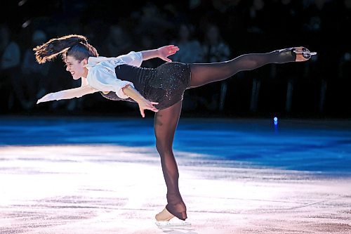 Alissa Czisny performs during the Stars On Ice 2022 Holiday Tour stop at Westoba Place in Brandon on Tuesday evening. See more photos on Page A3. (Tim Smith/The Brandon Sun)