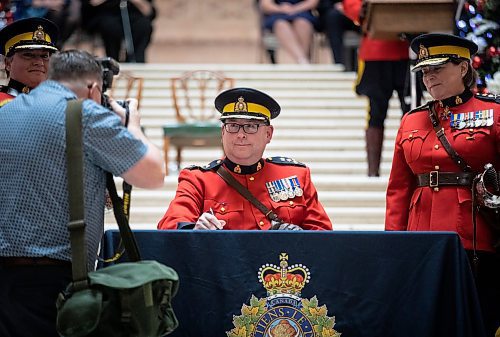 JESSICA LEE / WINNIPEG FREE PRESS

Assistant commanding officer and former commanding officer Jane MacLatchy (left), commissioner Brenda Lucki (right) and commanding officer Rob Hill of the RCMP (centre) attend the Change of Command Ceremony on December 13, 2022 at Manitoba Legislature to symbolically handover authority from the outgoing commanding officer to the assistant commissioner Rob Hill, the new commanding officer. 

Reporter: Erik