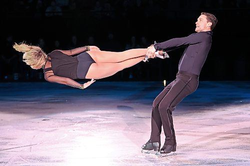 13122022
Kirsten Moore-Towers and Michael Marinaro perform during the Stars On Ice 2022 Holiday Tour stop at Westoba Place in Brandon on Tuesday evening. 
(Tim Smith/The Brandon Sun)