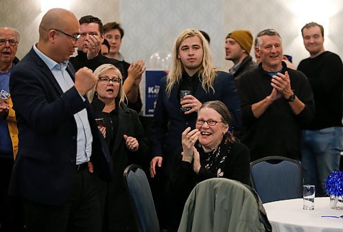 JOHN WOODS / WINNIPEG FREE PRESS
people watch as results come in at the PC Kevin Klein headquarters Tuesday, December 13, 2022.

Re: danielle