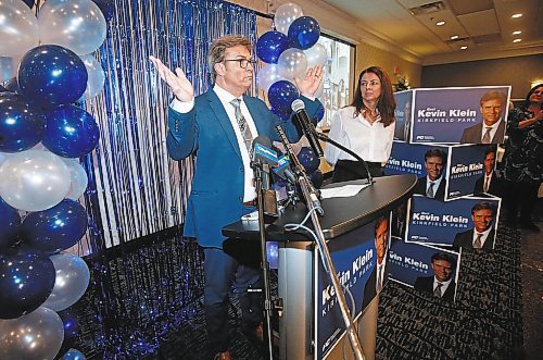 JOHN WOODS / WINNIPEG FREE PRESS
People celebrate a victory for PC candidate Kevin Klein at their party headquarters Tuesday, December 13, 2022.

Re: danielle